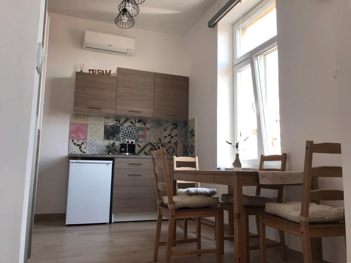 Studio Apartmani Paola Rijeka Exterior photo